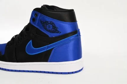 jordan 1 satin royal 5 800x533