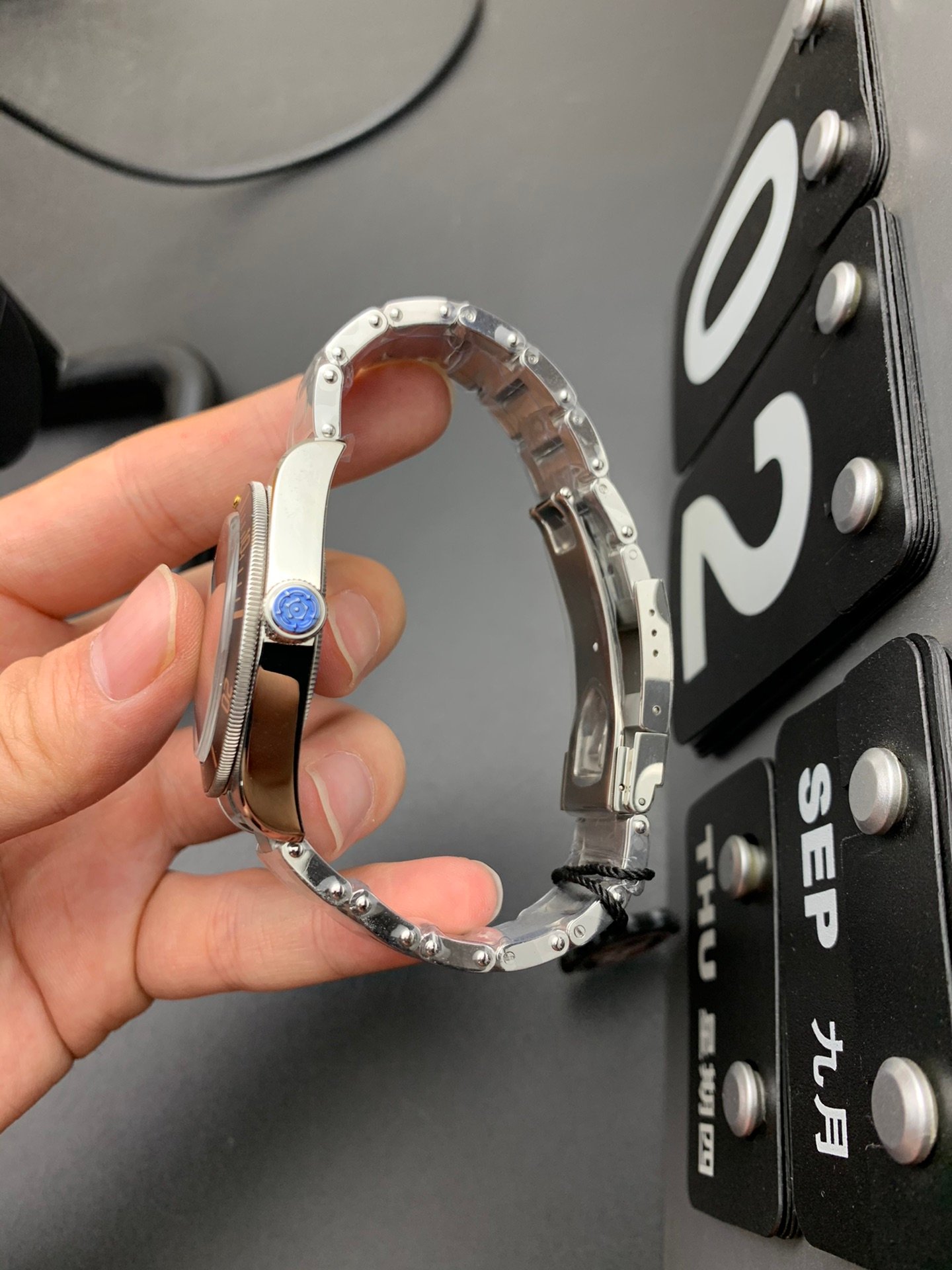 13381323606256432 13381323606256432