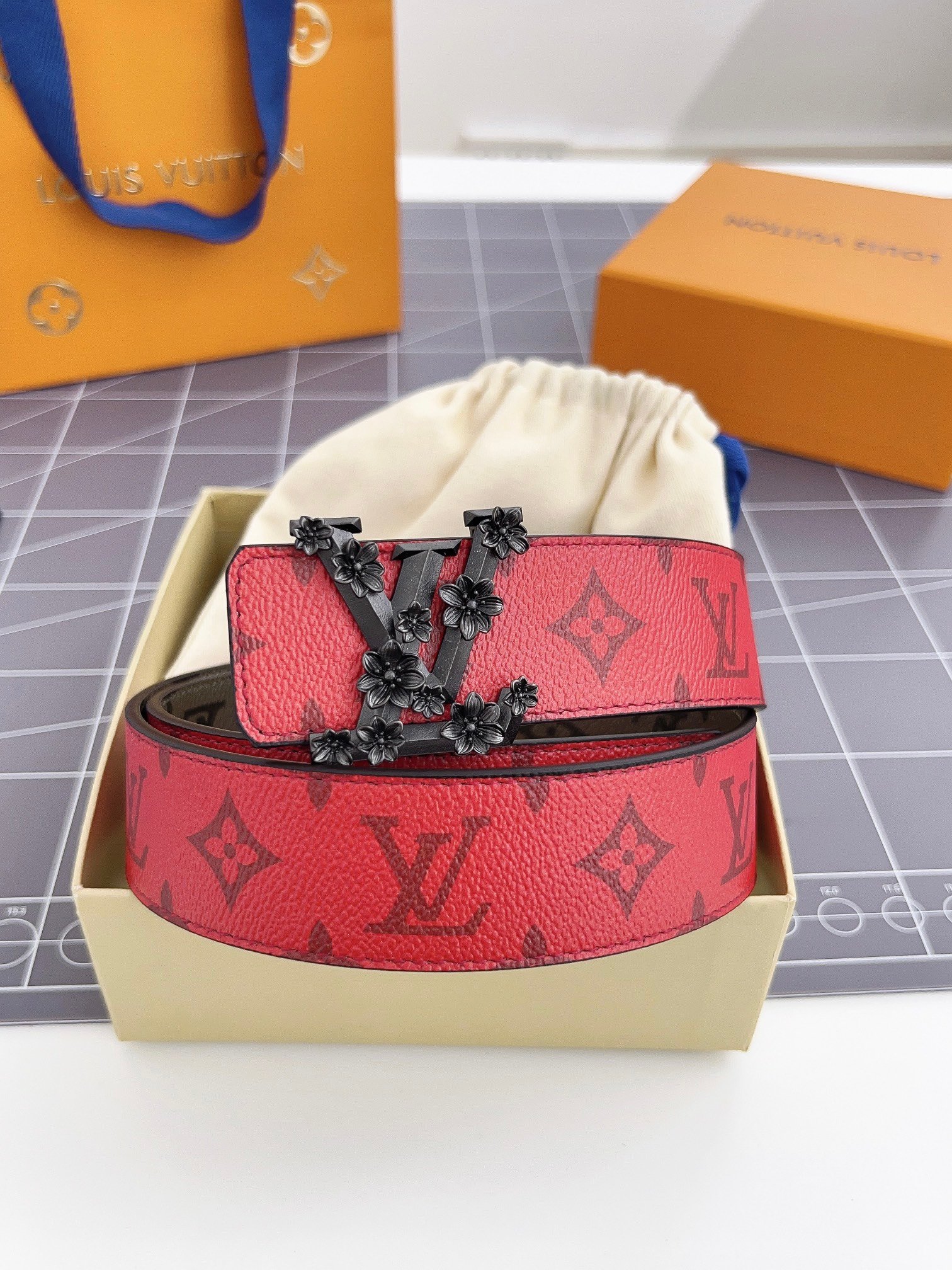 13383900265856129 13383900265856129