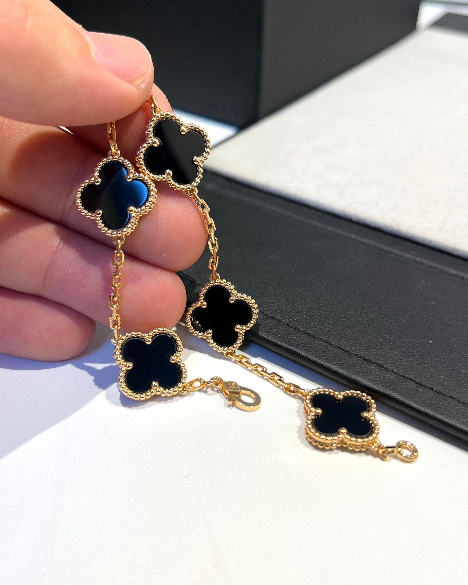 13383902396223627 13383902396223627