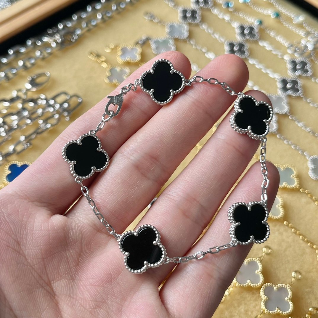 13383902663143548 13383902663143548