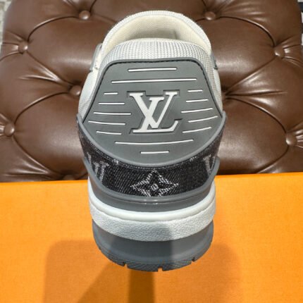 1847062168 byte3859895byte 86bbf4f74abd3c24bce17287b68ca604 iOS w1920h1920