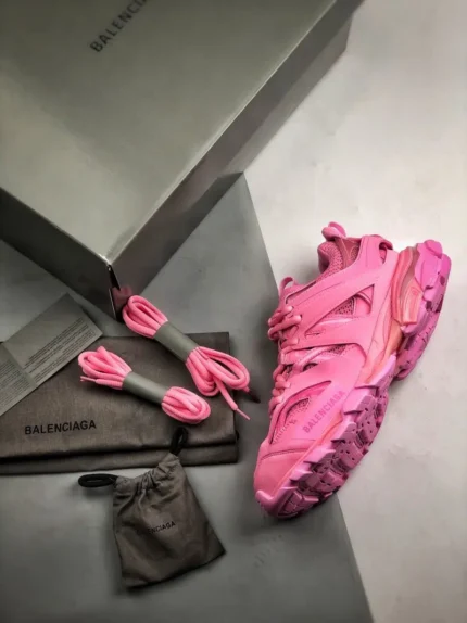 BALENCIAGA TRACK SNEAKER PINK 8 800x1067