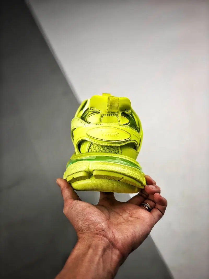 BALENCIAGA TRACK SNEAKER YELLOW 1 800x1067 BALENCIAGA TRACK SNEAKER YELLOW 1 800x1067