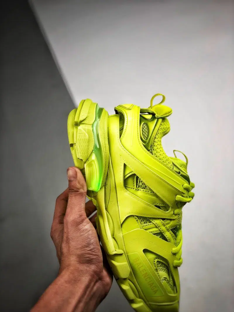 BALENCIAGA TRACK SNEAKER YELLOW 8 800x1067 BALENCIAGA TRACK SNEAKER YELLOW 8 800x1067