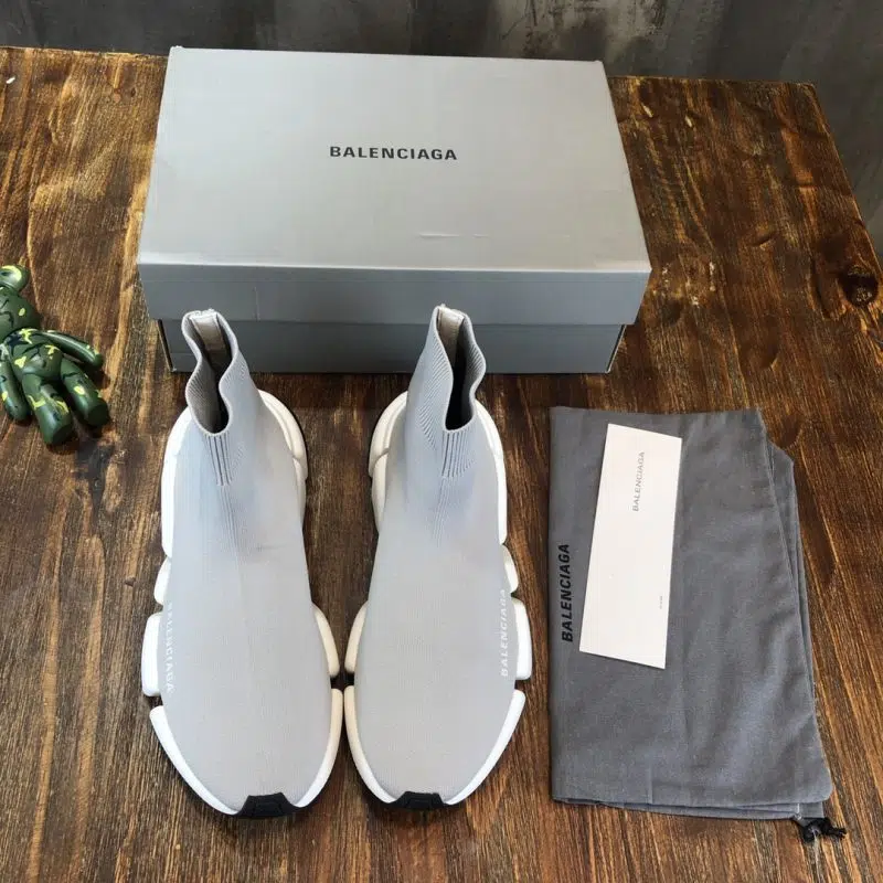 Balenciaga Speed Trainer Grey White 7 800x800 Balenciaga Speed Trainer Grey White 7 800x800