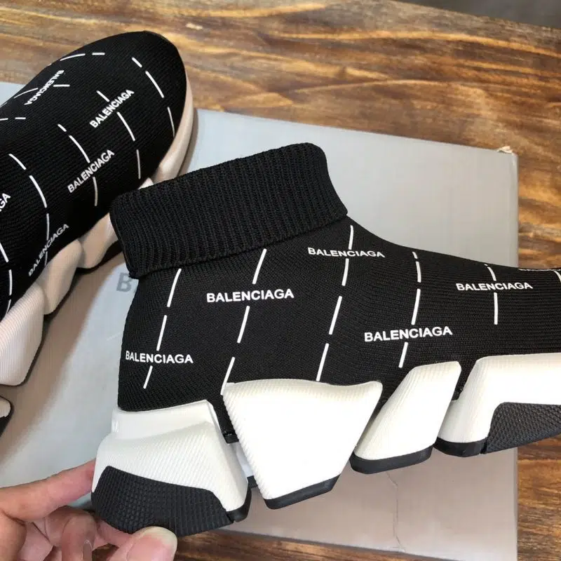 Balenciaga Speed Trainer Logo Print Black White 2 800x800 Balenciaga Speed Trainer Logo Print Black White 2 800x800