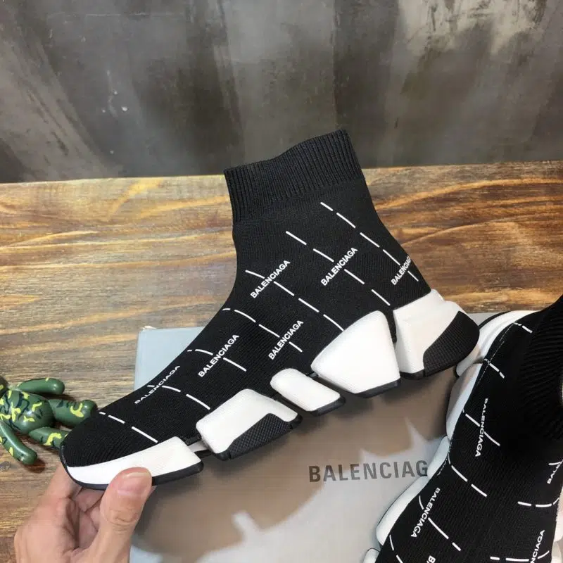 Balenciaga Speed Trainer Logo Print Black White 3 800x800 Balenciaga Speed Trainer Logo Print Black White 3 800x800