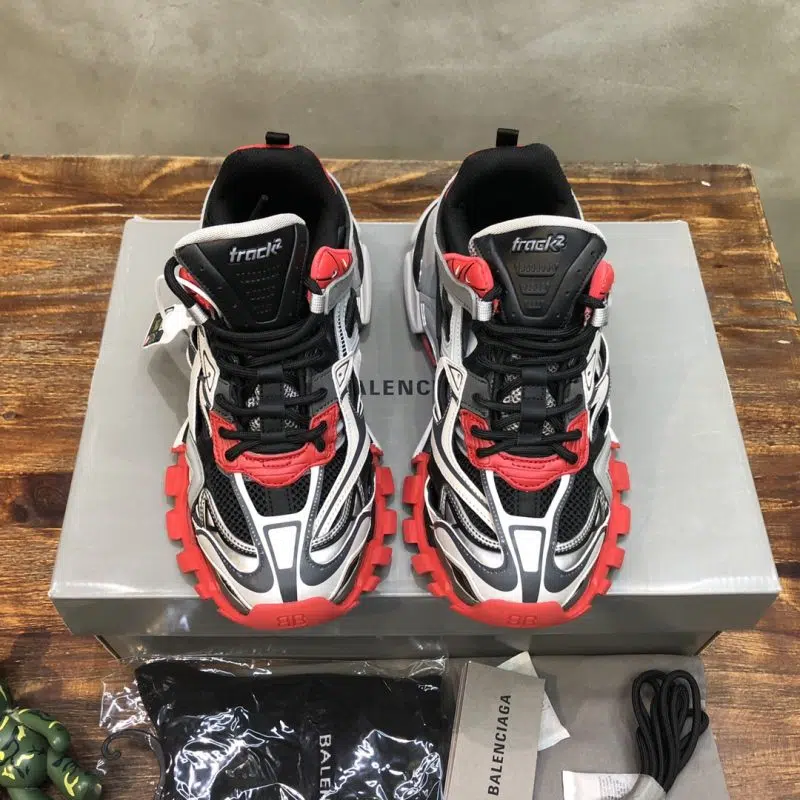Balenciaga Track2 Red Grey Black 6 800x800 Balenciaga Track2 Red Grey Black 6 800x800