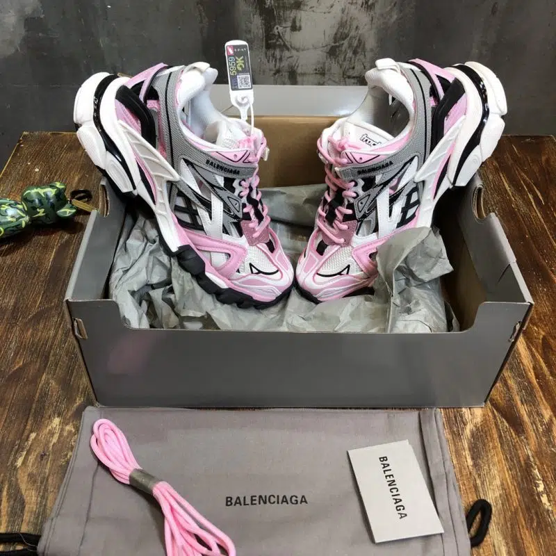 Balenciaga Track2 White Pink 3 800x800 Balenciaga Track2 White Pink 3 800x800