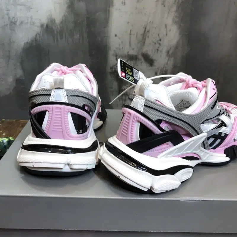 Balenciaga Track2 White Pink 5 800x800 Balenciaga Track2 White Pink 5 800x800