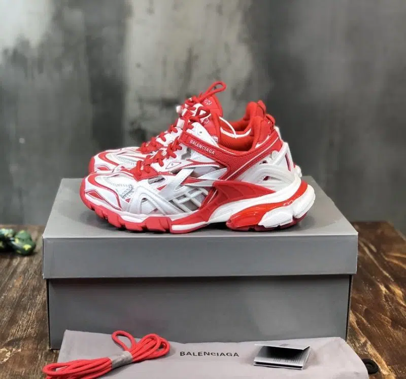 Balenciaga Track2 White Red 1 e1658200032144 800x748