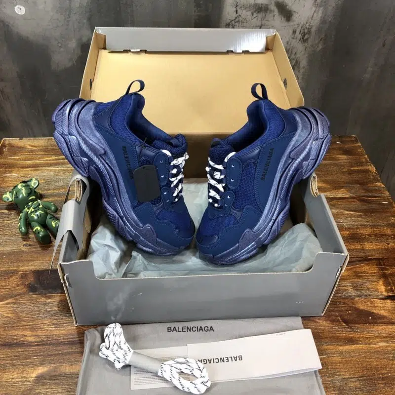 Balenciaga Triple S Sneaker All Blue 8 800x800 Balenciaga Triple S Sneaker All Blue 8 800x800