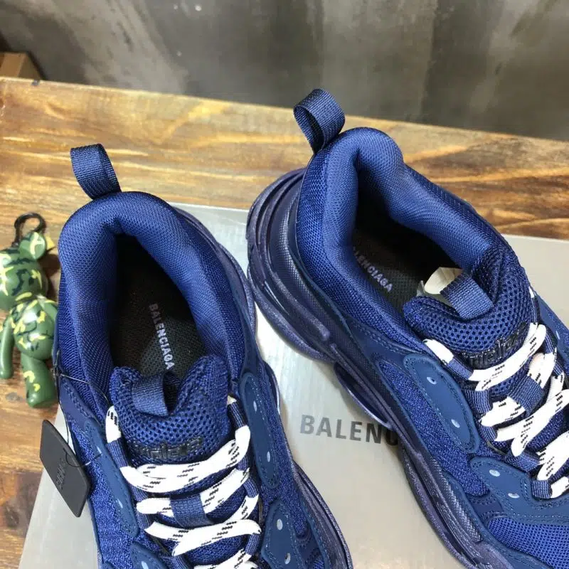 Balenciaga Triple S Sneaker All Blue 9 800x800 Balenciaga Triple S Sneaker All Blue 9 800x800