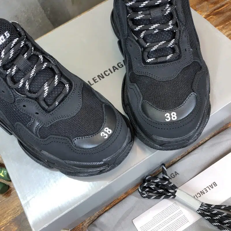 Balenciaga Triple S Sneaker Black 2 800x800