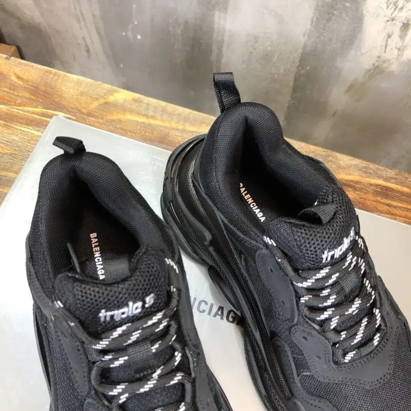 Balenciaga Triple S Sneaker Black 5 800x800
