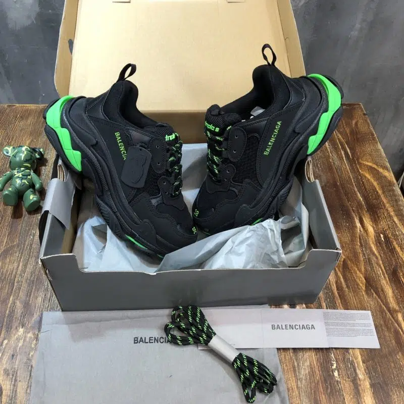 Balenciaga Triple S Sneaker Black Green 2 800x800