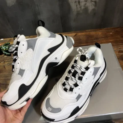 Balenciaga Triple S Sneaker Black Grey 1 800x800