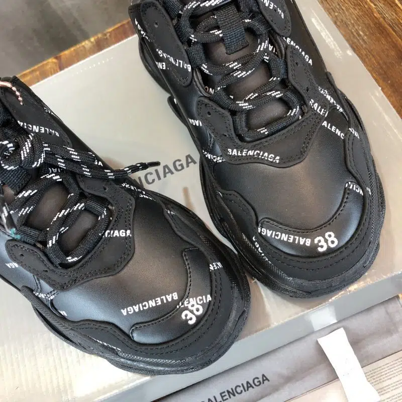 Balenciaga Triple S Sneaker Black white logo 4 800x800