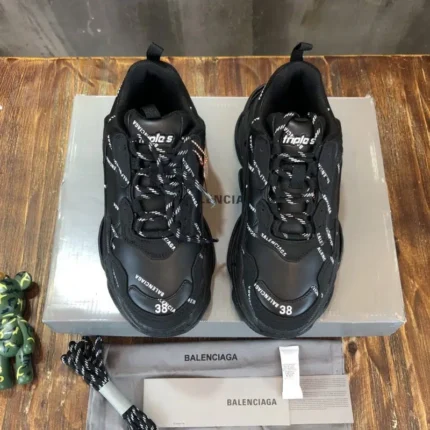 Balenciaga Triple S Sneaker Black white logo 6 800x800