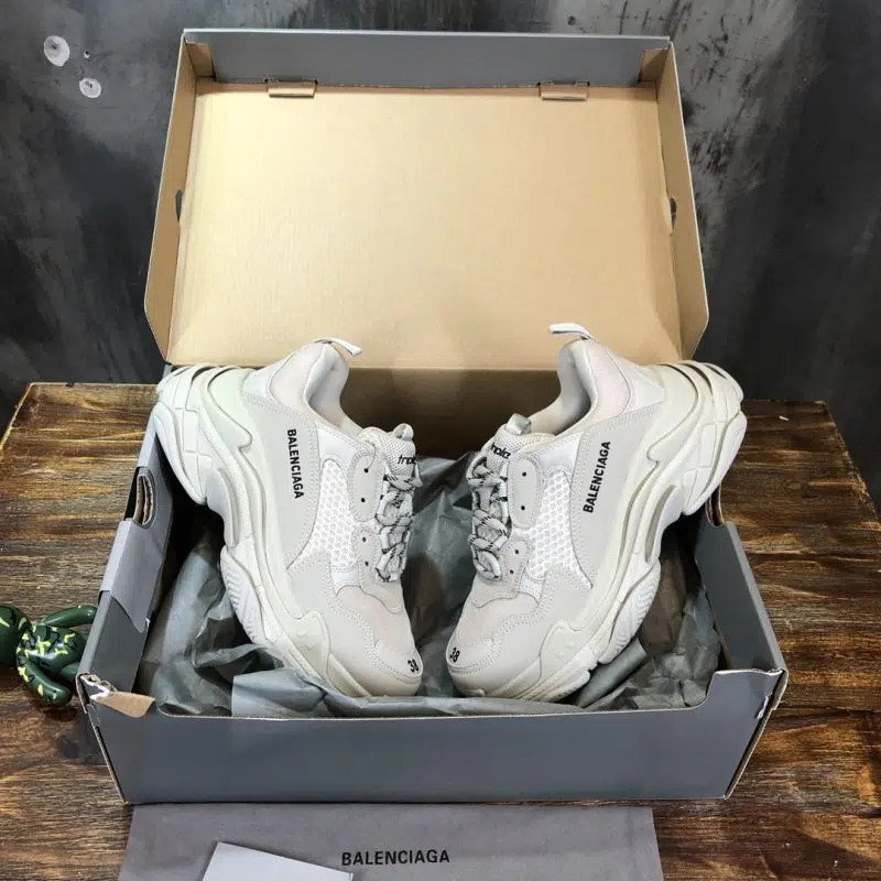 Balenciaga Triple S Sneaker Cream 3 800x800 Balenciaga Triple S Sneaker Cream 3 800x800