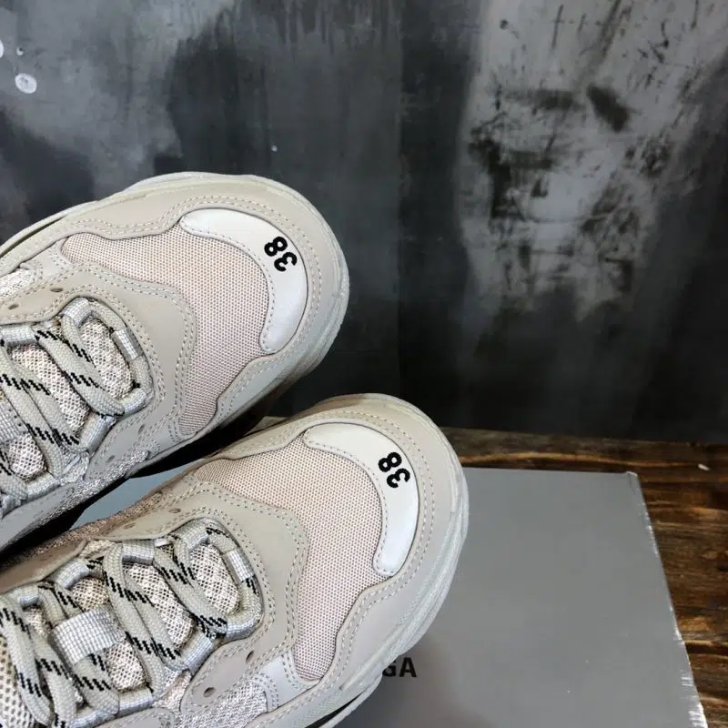 Balenciaga Triple S Sneaker Cream 8 800x800 Balenciaga Triple S Sneaker Cream 8 800x800