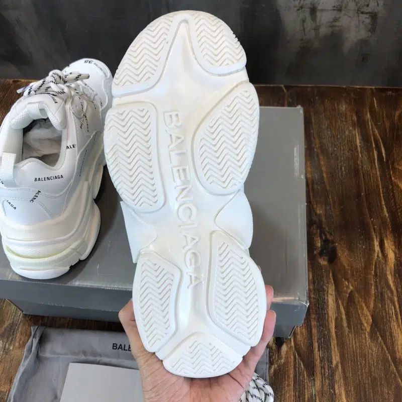 Balenciaga Triple S Sneaker Cream Logo 2 800x800 Balenciaga Triple S Sneaker Cream Logo 2 800x800
