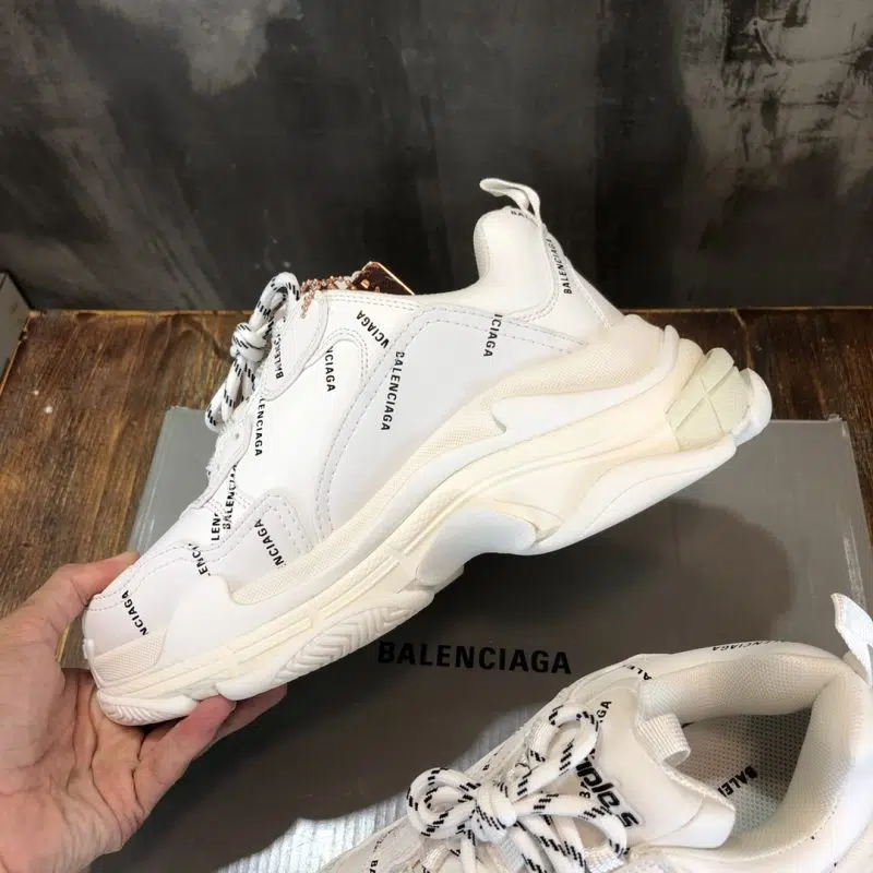 Balenciaga Triple S Sneaker Cream Logo 5 800x800 Balenciaga Triple S Sneaker Cream Logo 5 800x800