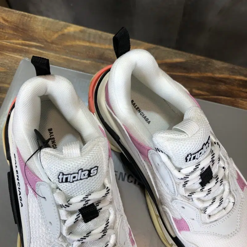 Balenciaga Triple S Sneaker White Pink Oranage 3 800x800 Balenciaga Triple S Sneaker White Pink Oranage 3 800x800