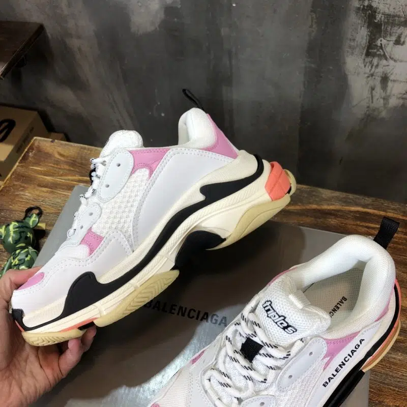 Balenciaga Triple S Sneaker White Pink Oranage 7 800x800 Balenciaga Triple S Sneaker White Pink Oranage 7 800x800