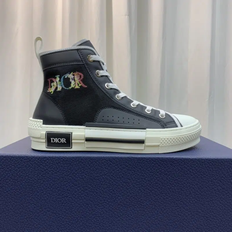 DIOR B23 High Black Color Logo 3 800x800