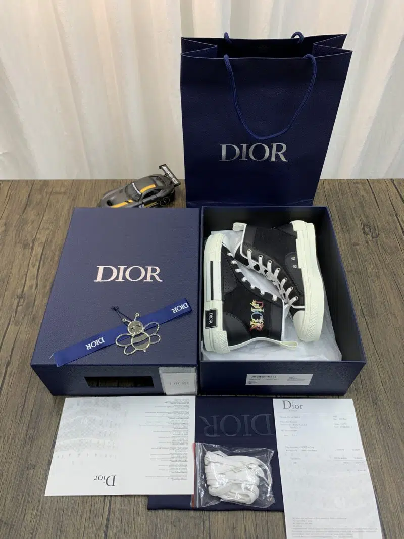 DIOR B23 High Black Color Logo 8 800x1067