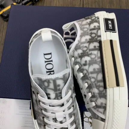 DIOR B23 Low Oblique 8 800x800