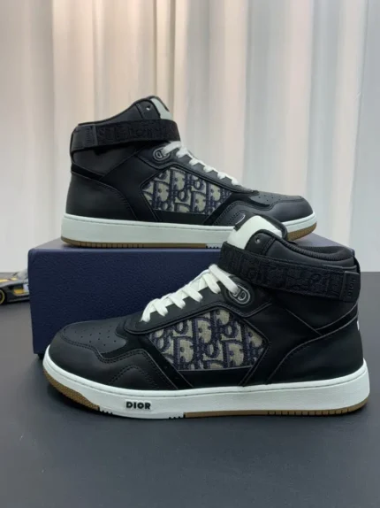 DIOR B27 High Top Sneaker Black Logo 2 800x1067