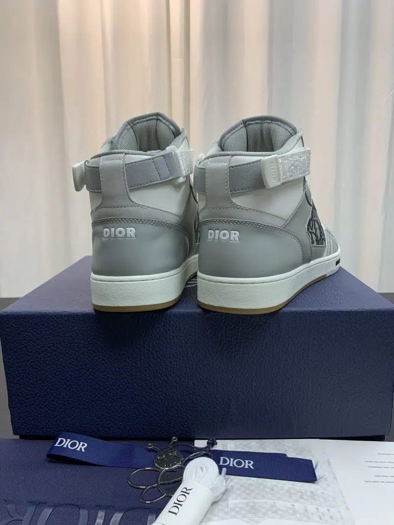 DIOR B27 Low Top Sneaker All Black Logo 2 1 800x1067