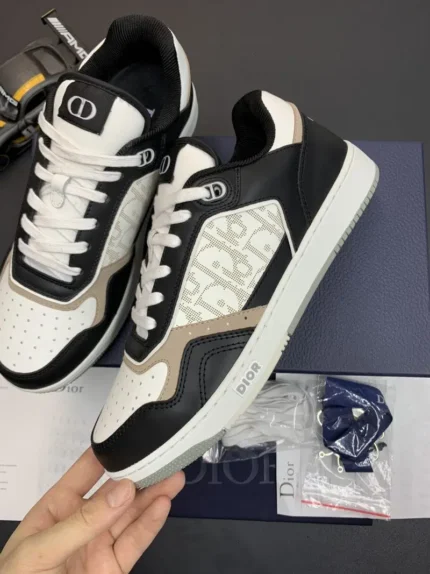 DIOR B27 Low Top Sneaker Black Brown Logo 1 800x1067