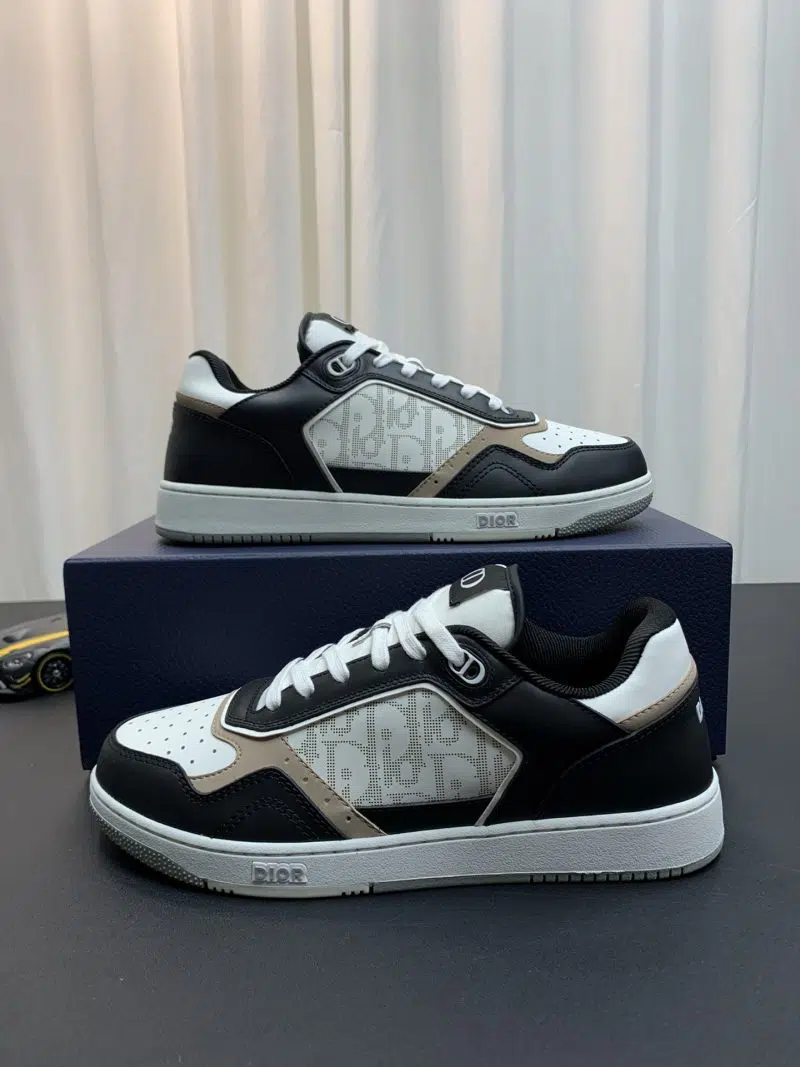 DIOR B27 Low Top Sneaker Black Brown Logo 2 800x1067