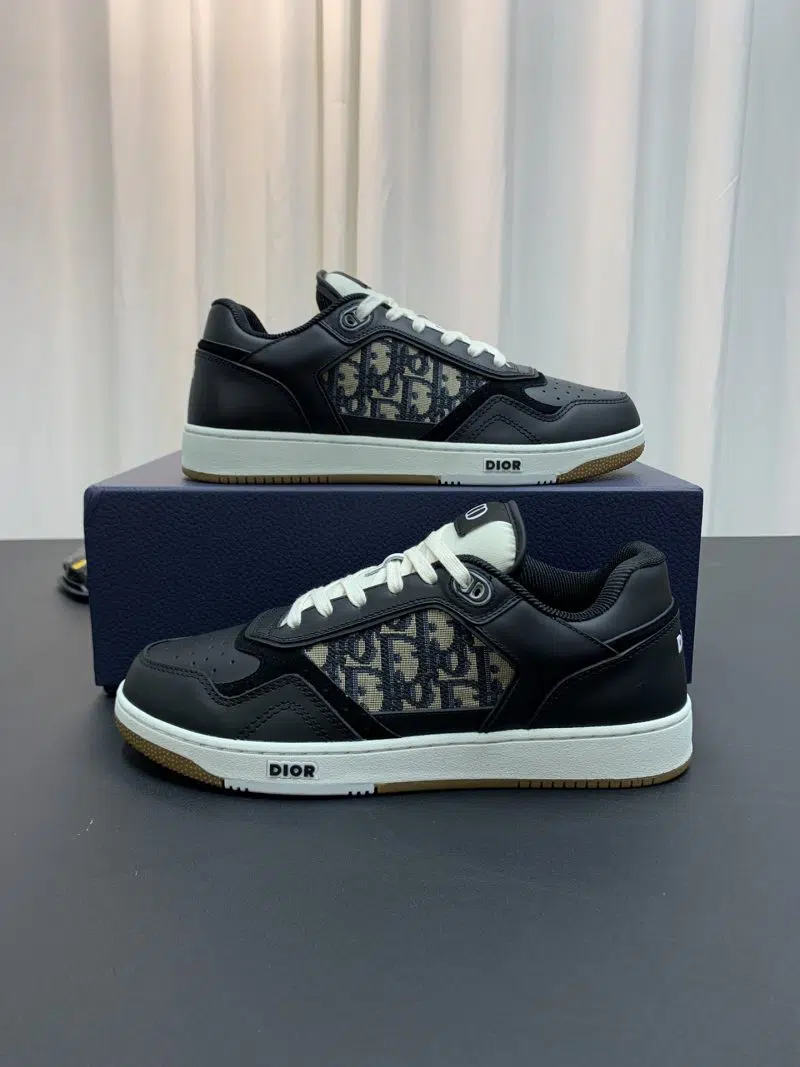 DIOR B27 Low Top Sneaker Black logo 6 800x1067