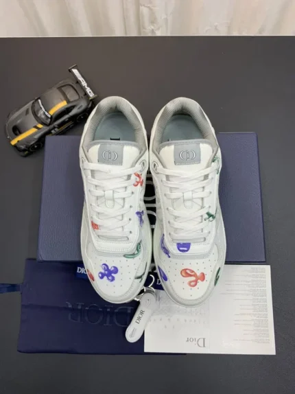 DIOR B27 Low Top Sneaker Shapes 4 800x1067