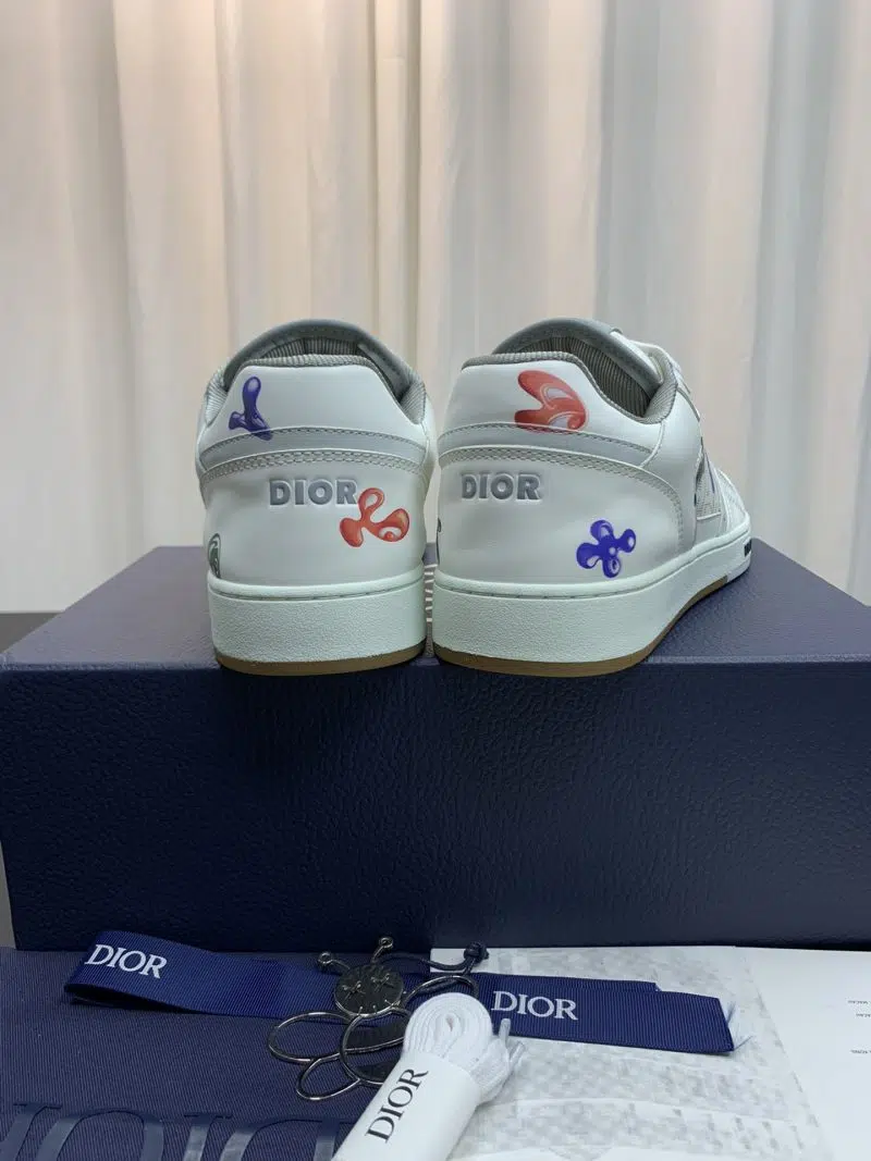 DIOR B27 Low Top Sneaker Shapes 5 800x1067