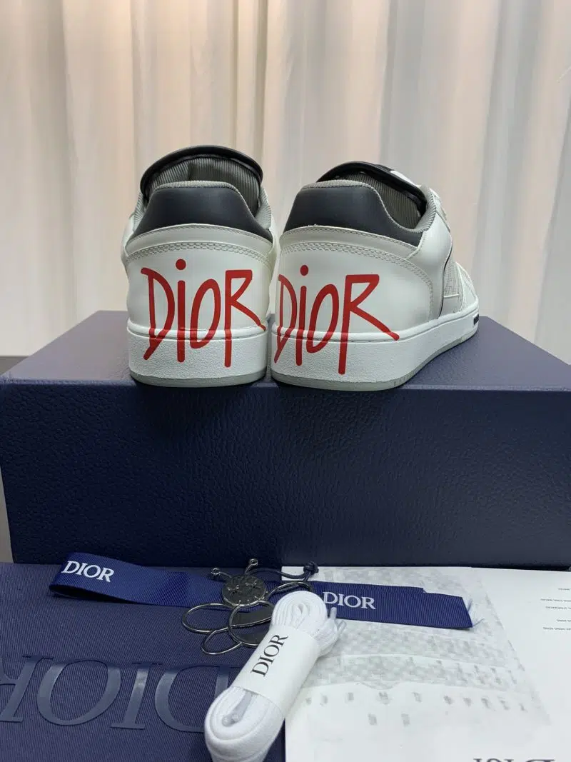 DIOR B27 Low Top Sneaker White Red logo 5 800x1067