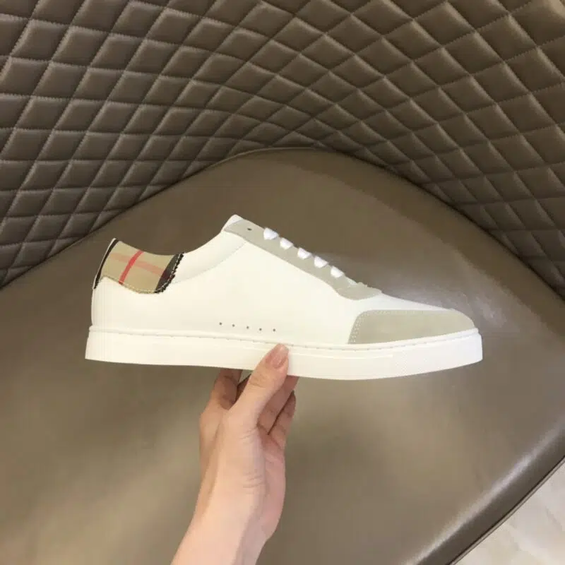 burberry 5 800x800 burberry 5 800x800