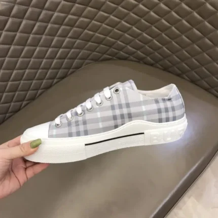 burberry sneakers 9 1 800x800