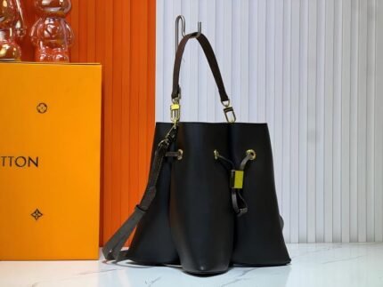 Bloom M13843 16x21x21cm ss2 1956408