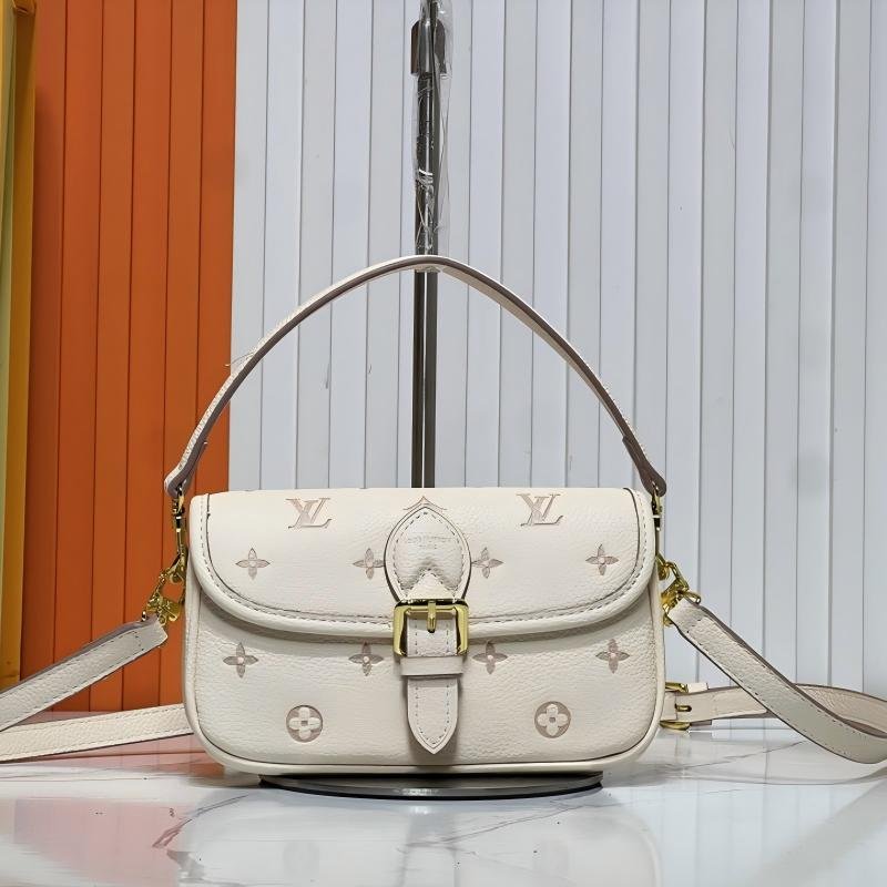 Diane M13642 19x10 5x6cm ss1 1973349 Diane M13642 19x10 5x6cm ss1 1973349