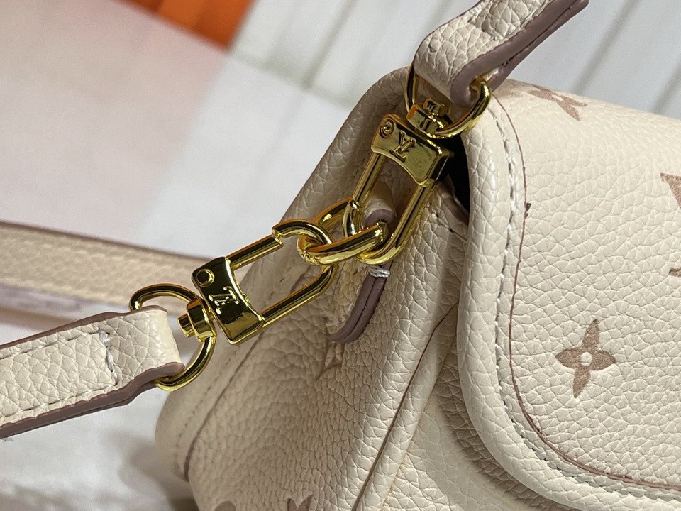Diane M13642 19x10 5x6cm ss5 1973345 Diane M13642 19x10 5x6cm ss5 1973345