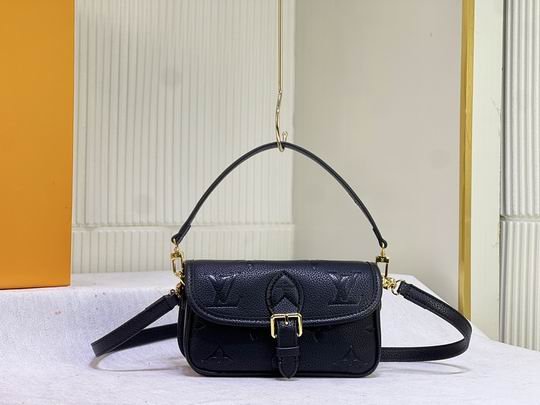 Diane M83300 M45985 19x10.5x6cm ss41 1368608 Diane M83300 M45985 19x10.5x6cm ss41 1368608