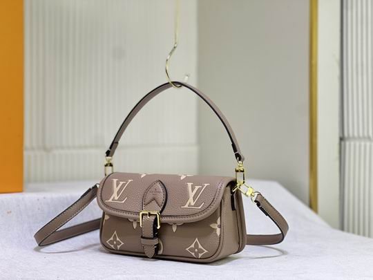 Diane M83300 M45985 19x10.5x6cm ss52 1368616 Diane M83300 M45985 19x10.5x6cm ss52 1368616