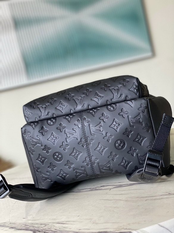 Discovery M46553 29x38x20cm gf4 1945684 Discovery M46553 29x38x20cm gf4 1945684