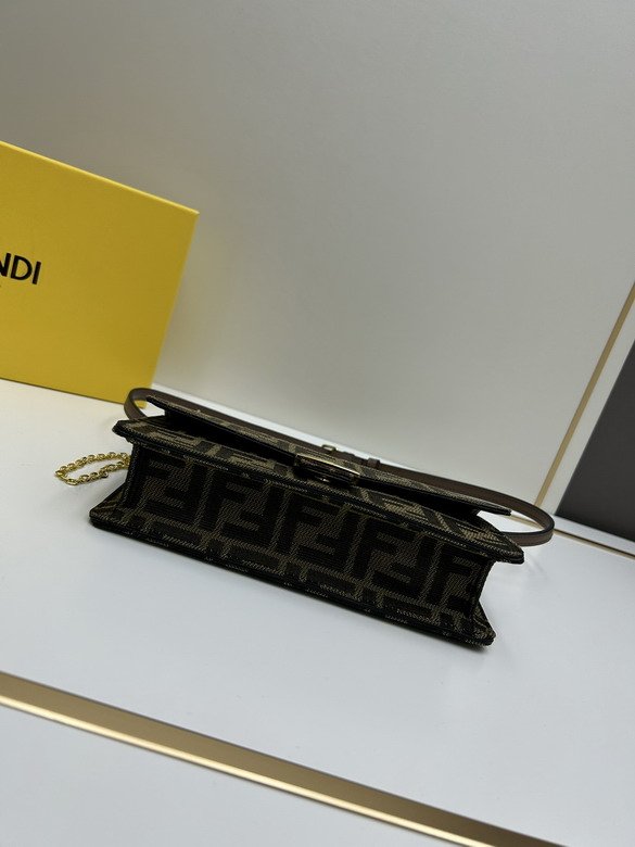 FENDI6~4 FENDI6~4